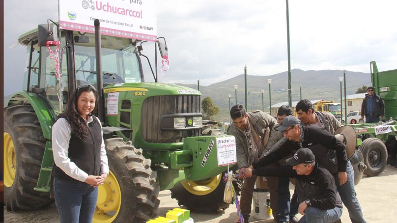 Hudbay entregó equipos agrícolas a comunidades campesinas de Chilloroya y Uchucarcco
