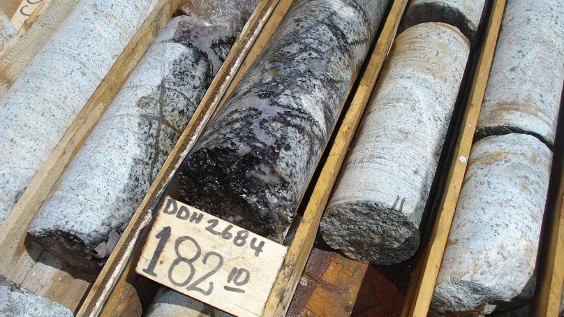 Exploración de Hannan en proyecto San Martín detecta mineralización de cobre y plata de alta ley