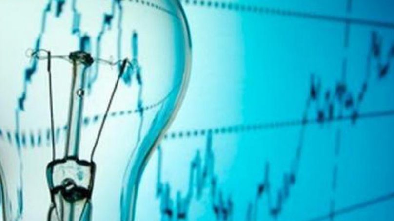 Precios de la electricidad subirán en cinco años si Gobierno no define futuro del gasoducto al sur