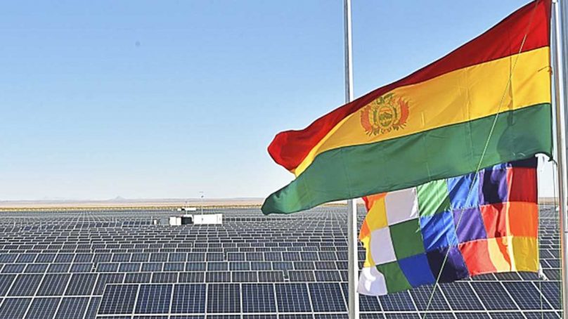 Planta de energía solar más grande de Bolivia inició sus operaciones