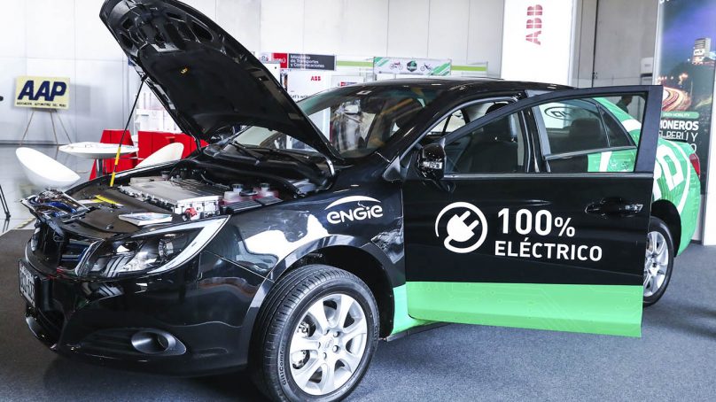 Chile y Perú tienen la oportunidad de “añadirle valor al cobre y el litio” por la electromovilidad: Deuman