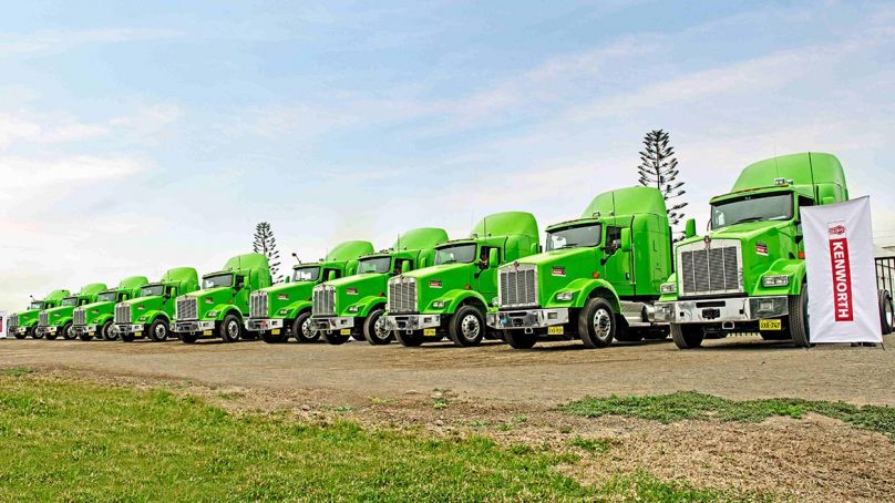 Compañía de transportes pesado Stierlift compra diez tractocamiones Kenworth a Motored