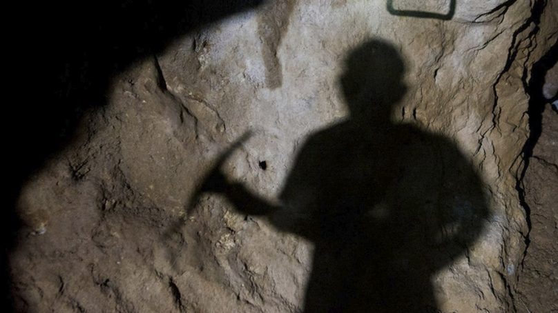 Pan American detiene operaciones por muerte de trabajador en mina subterránea
