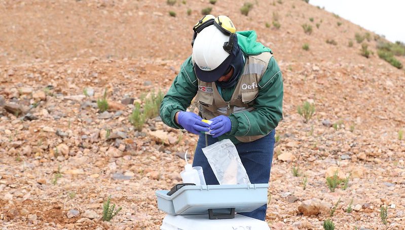 OEFA: Vuelca en Cusco camión de empresa Wari que transportaba mineral de Las Bambas