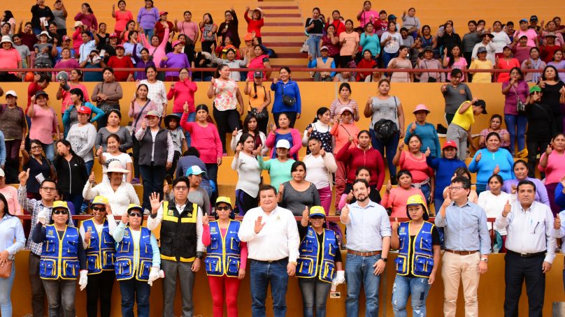 Anglo American entregó 700 implementos de seguridad para mujeres trabajadoras