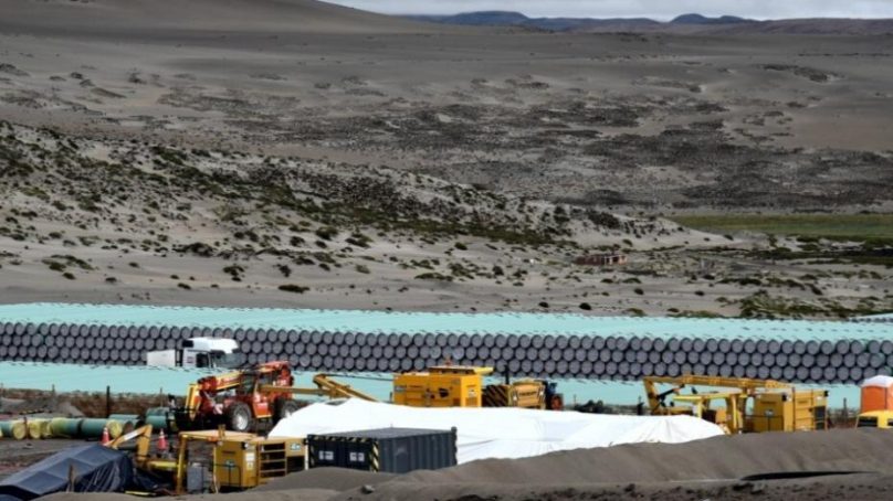 Quellaveco: Techint inició soldadura de ducto de 88km para traer agua a planta Papujune