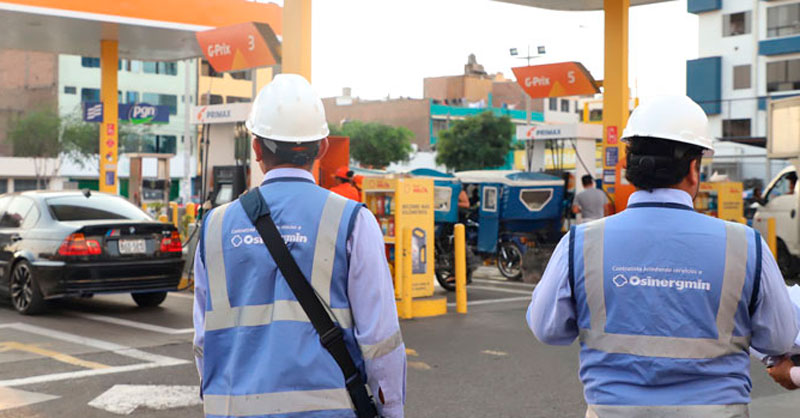Osinergmin verifica abastecimiento de combustible en el norte tras cierre de frontera