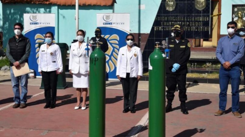 «Hermanos policías requieren atención médica»: Gold Fields dona balones de oxígeno para PNP