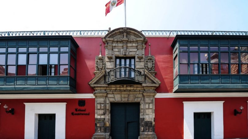 «Muy bien», «Un abuso»: reacciones al fallo del TC que declara infundada prescripción de deudas
