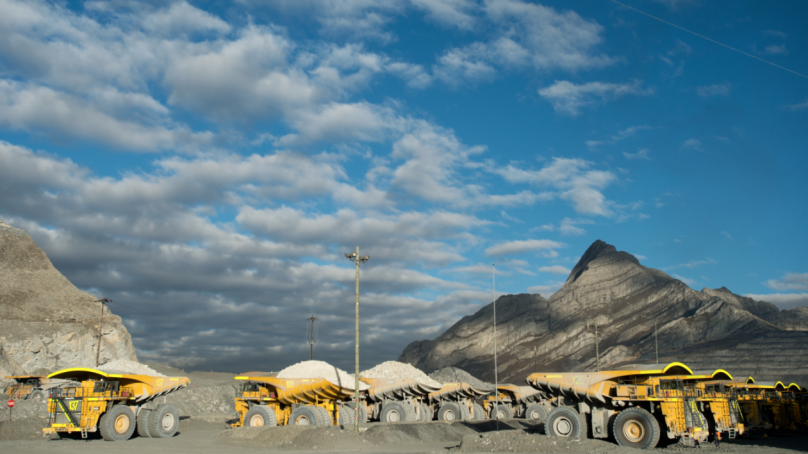 Glencore: Retrocede producción de cobre en Antamina pero aumenta la de zinc