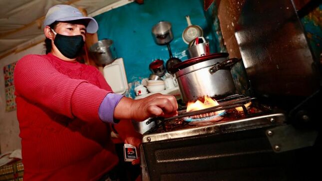 Familias más vulnerables tendrán descuento de S/18 en compra de balón de gas