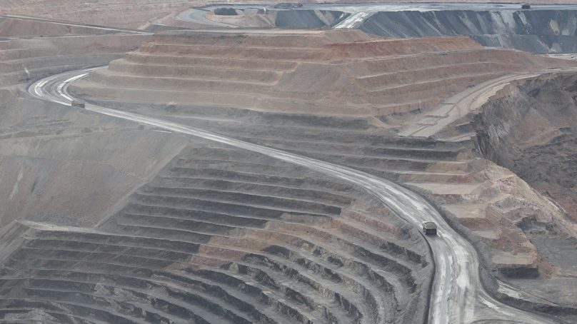 Producción de oro de Barrick aumenta casi un 5% gracias al impulso de su mina argentina Veladero