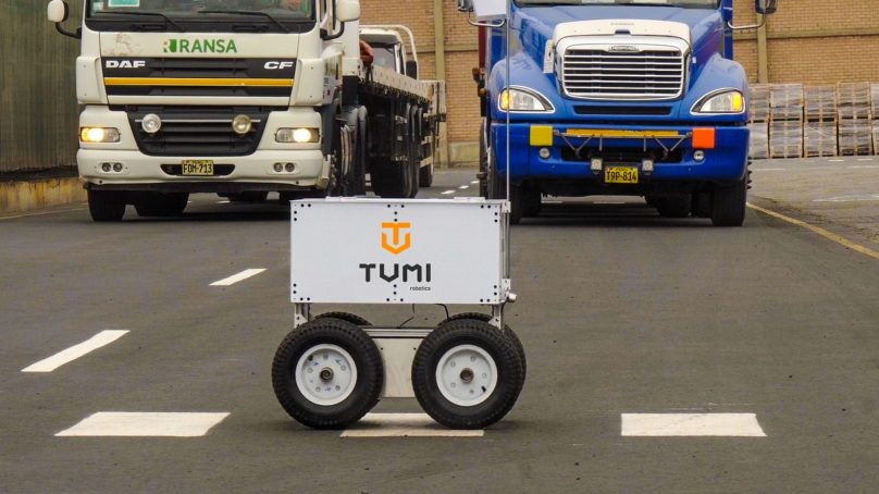 Proyecto piloto de Tumi Robotics moderniza la logística en el país