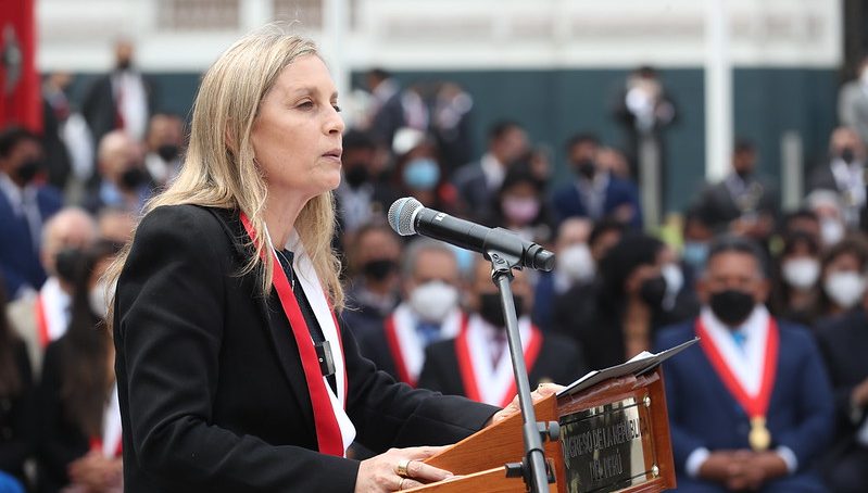 La minería es el salario del Perú: María del Carmen Alva