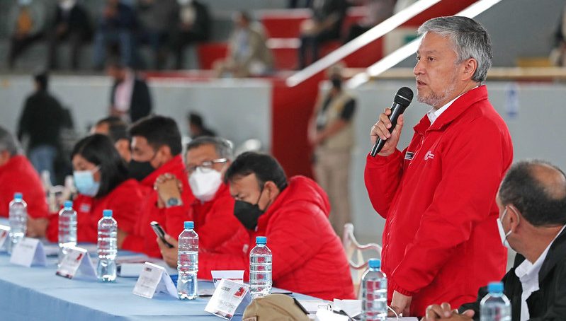 MEF corrobora lo advertido por el BCR: la inversión privada crecerá 0% este año. Cifra no es negativa gracias a minería