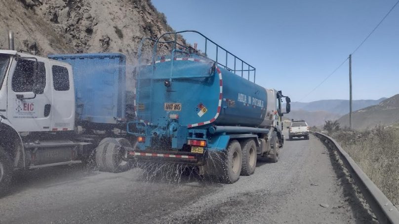 Áncash: empresa china abandona trabajos de mantenimiento en carretera Cajacay pero Antamina se pone la capa