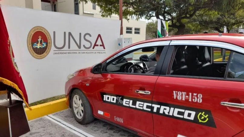 Arequipa: Universidad Nacional de San Agustín presenta su prototipo de auto eléctrico