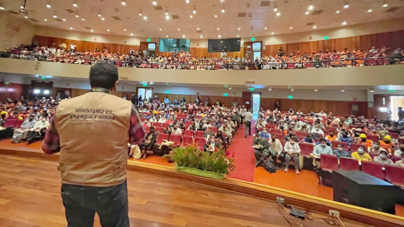 «Tendrá un horizonte de 10 años»: Minem presenta avances de la Política Nacional Multisectorial para la pequeña minería y minería artesanal