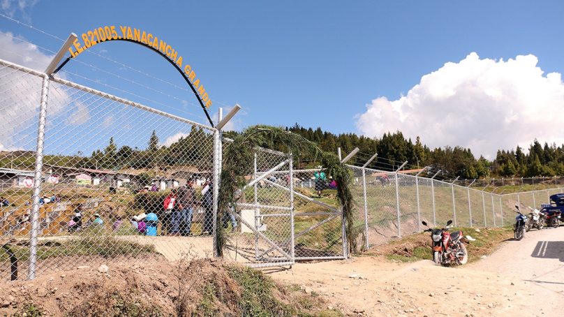 Yanacocha mejora las condiciones de seguridad de colegio de Yanacancha Grande