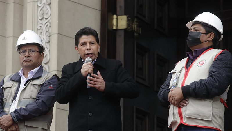 Presidente Castillo afirma que existen decretos y normas que son «lesivos» para los pequeños mineros y mineros artesanales