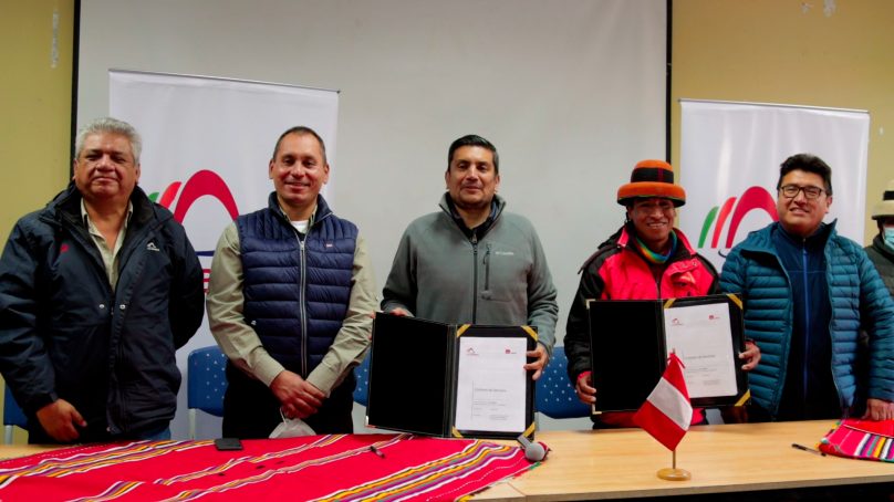 Las Bambas suscribe acuerdo con empresa comunal Apu Llallawa de Fuerabamba para el transporte de concentrados a partir de 2023
