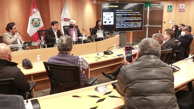 MTC se reunió con la Asociación Peruana de Vehículos Eléctricos y Alternativos para impulsar uso de movilidad eléctrica