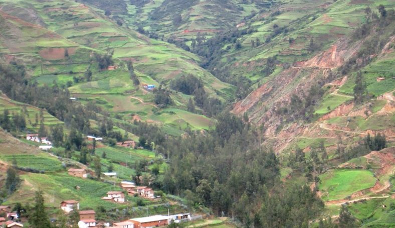 Proyecto de cobre Cotabambas: Panoro y comunidad de Cochapata cierran nuevo acuerdo para avanzar con exploración