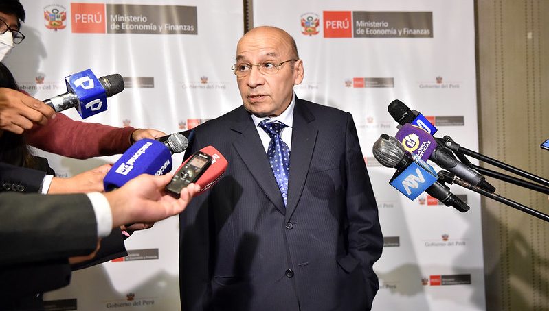 Ministro Kurt Burneo: Gracias a inyección de S/4.000 millones del Gobierno, Petroperú no quebró