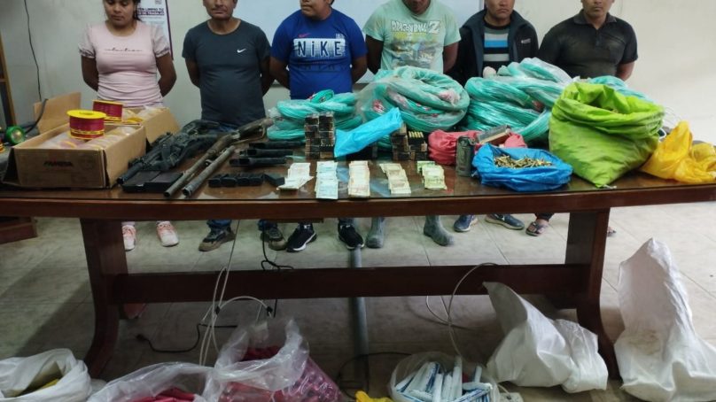 Pataz: PNP logra detener a 21 mineros ilegales con armas de guerra