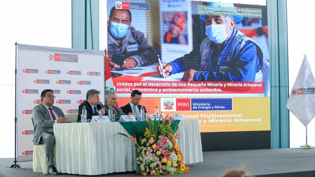 Lanzan Política Nacional Multisectorial para la Pequeña Minería y Minería Artesanal